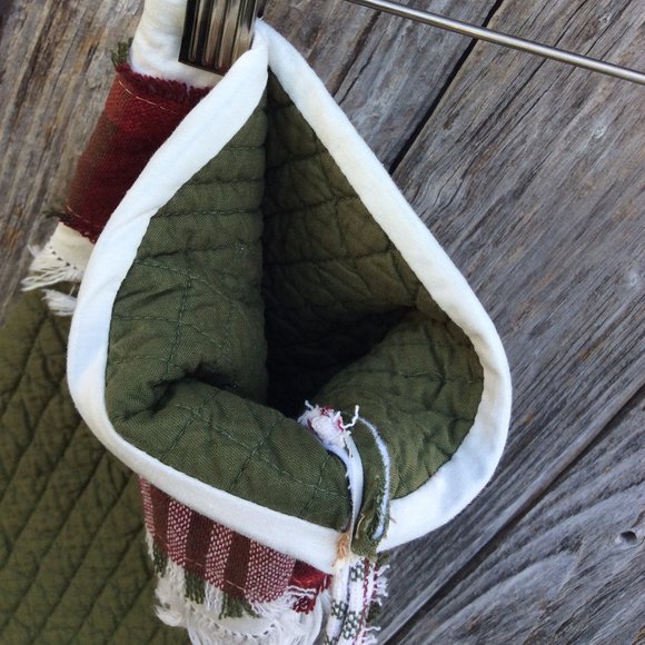 Christmas Stocking Quilted - Picture 4 of 4